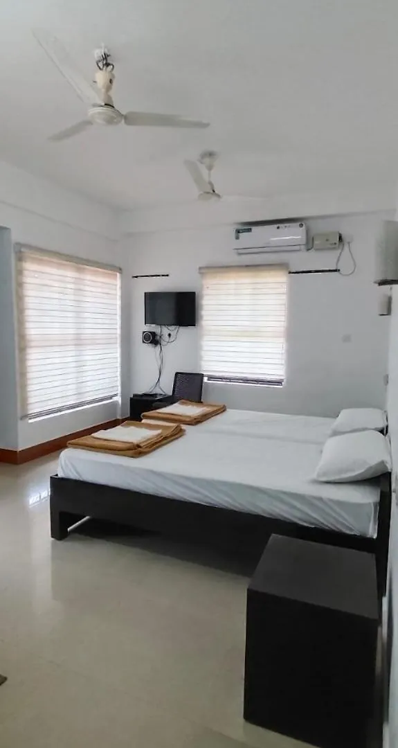 Hotel Kk Recidency Muttam  Muttam (Ernakulam)